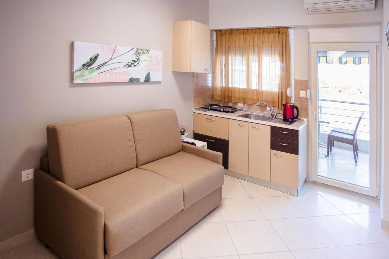Vila Sofia Никити Екстериор снимка