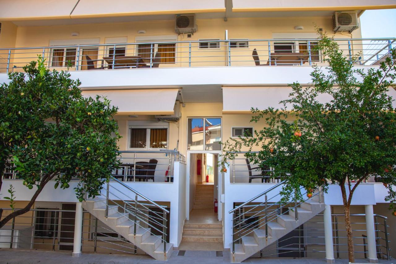 Vila Sofia Никити Екстериор снимка